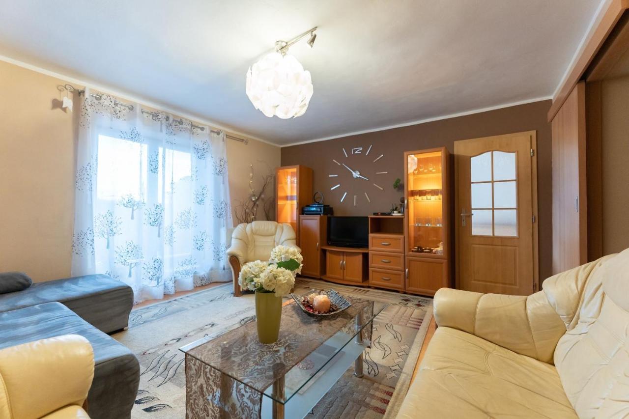 Apartman Relax Vysoke Tatry Luaran gambar